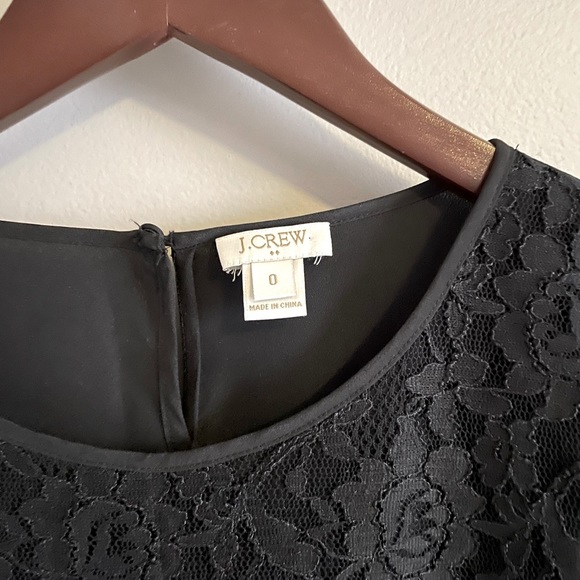 J. Crew Black Lace Top - Size 0 - Picture 4 of 4